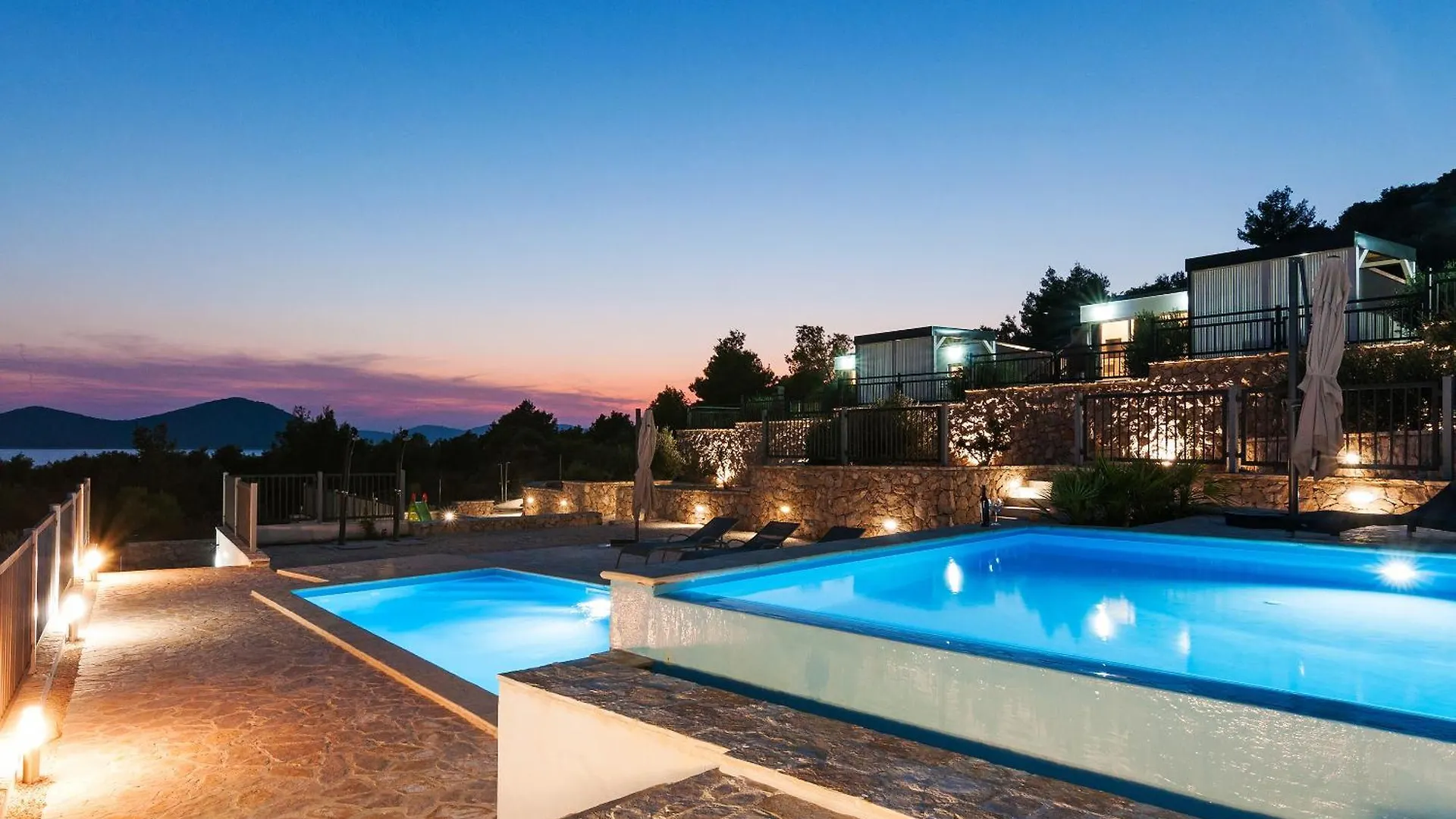 Horizon Blue Camp Hotel Drage