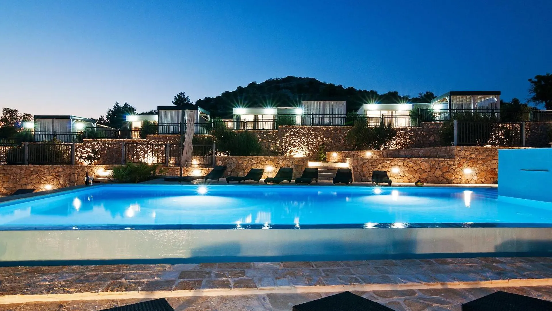 Campsite Horizon Blue Camp Hotel Drage